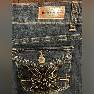 VINTAGE Y2K SAZA jean shorts Embroidered Gemstone Pockets Womens size 11